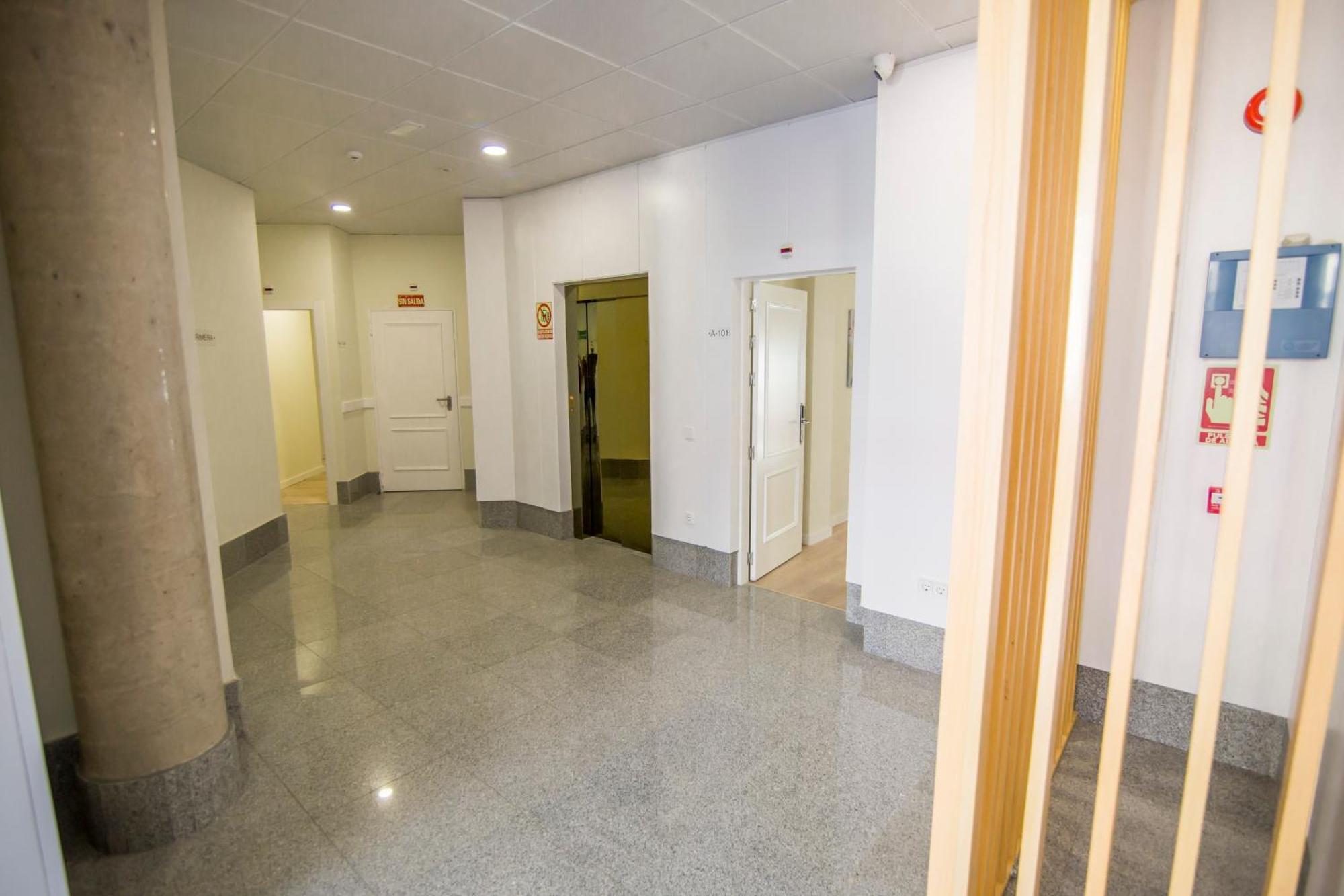 Apartamentos Plaza De Santiago - Estudios Turisticos - 1 Llave Пинто Экстерьер фото