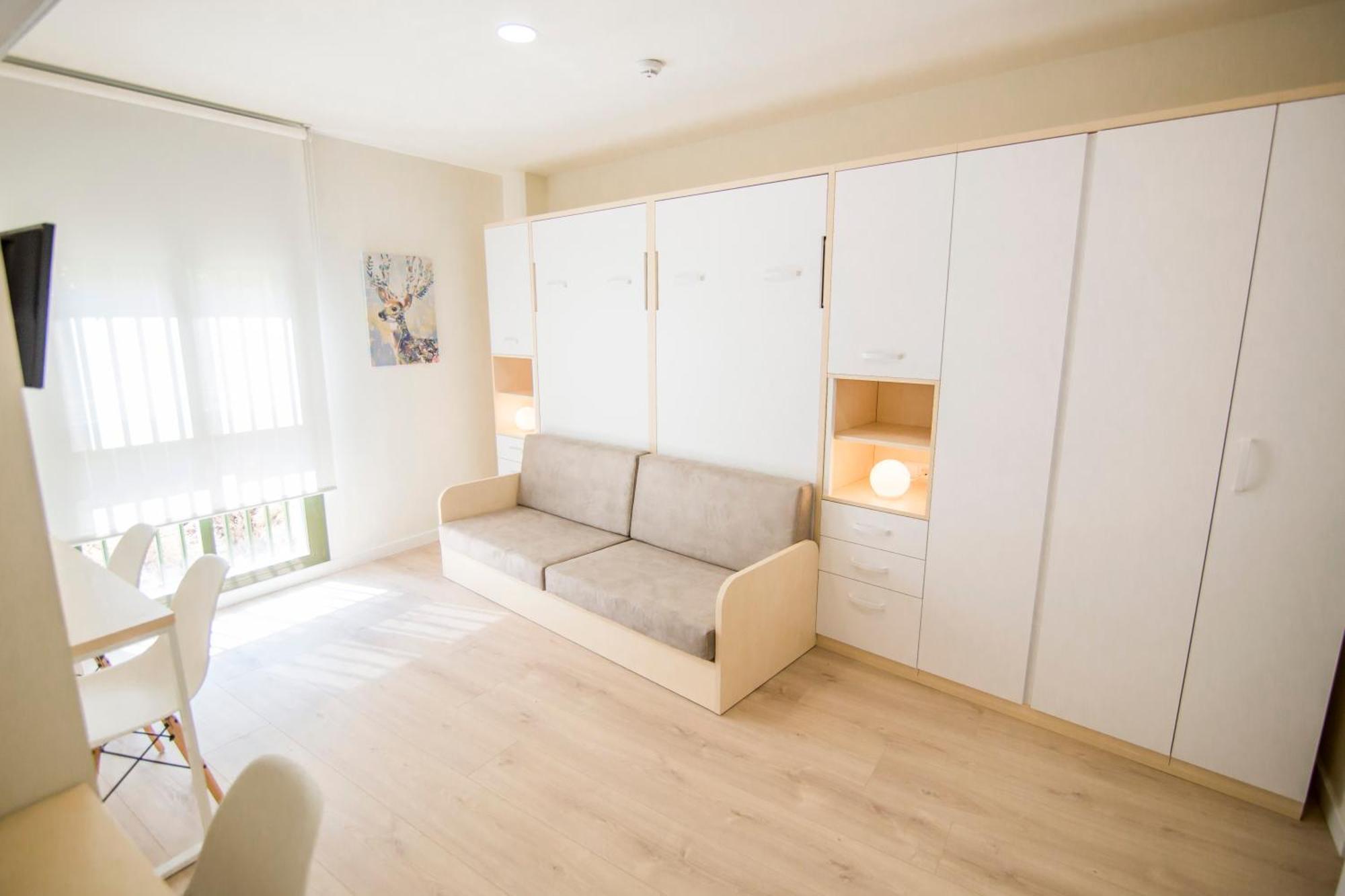 Apartamentos Plaza De Santiago - Estudios Turisticos - 1 Llave Пинто Экстерьер фото