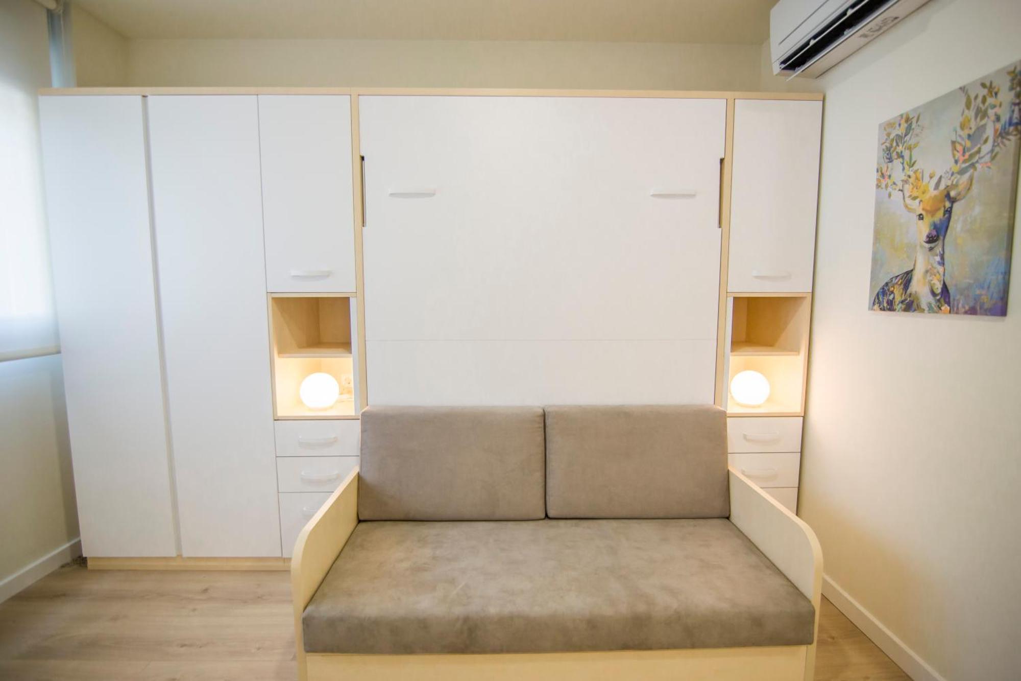 Apartamentos Plaza De Santiago - Estudios Turisticos - 1 Llave Пинто Экстерьер фото